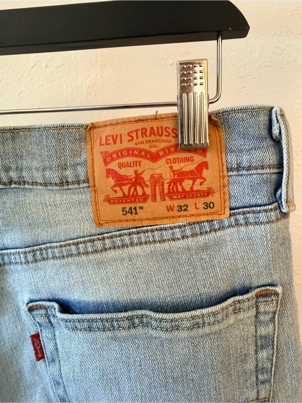 Levi's Slim Light‎ Blue Denim Jeans 5-Pocket Design Men Regular Size 32x30